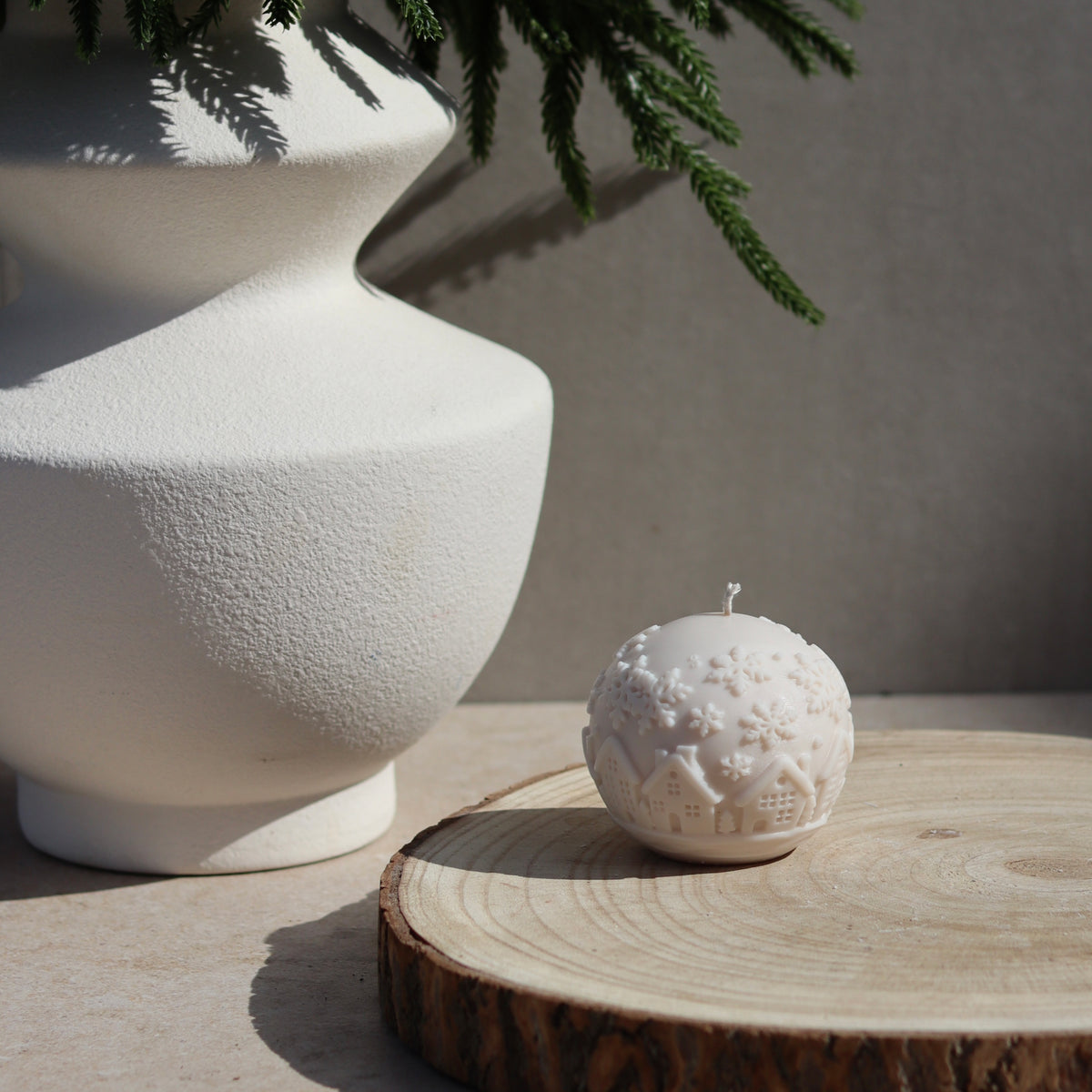 Set of 2 Christmas Bauble Candles