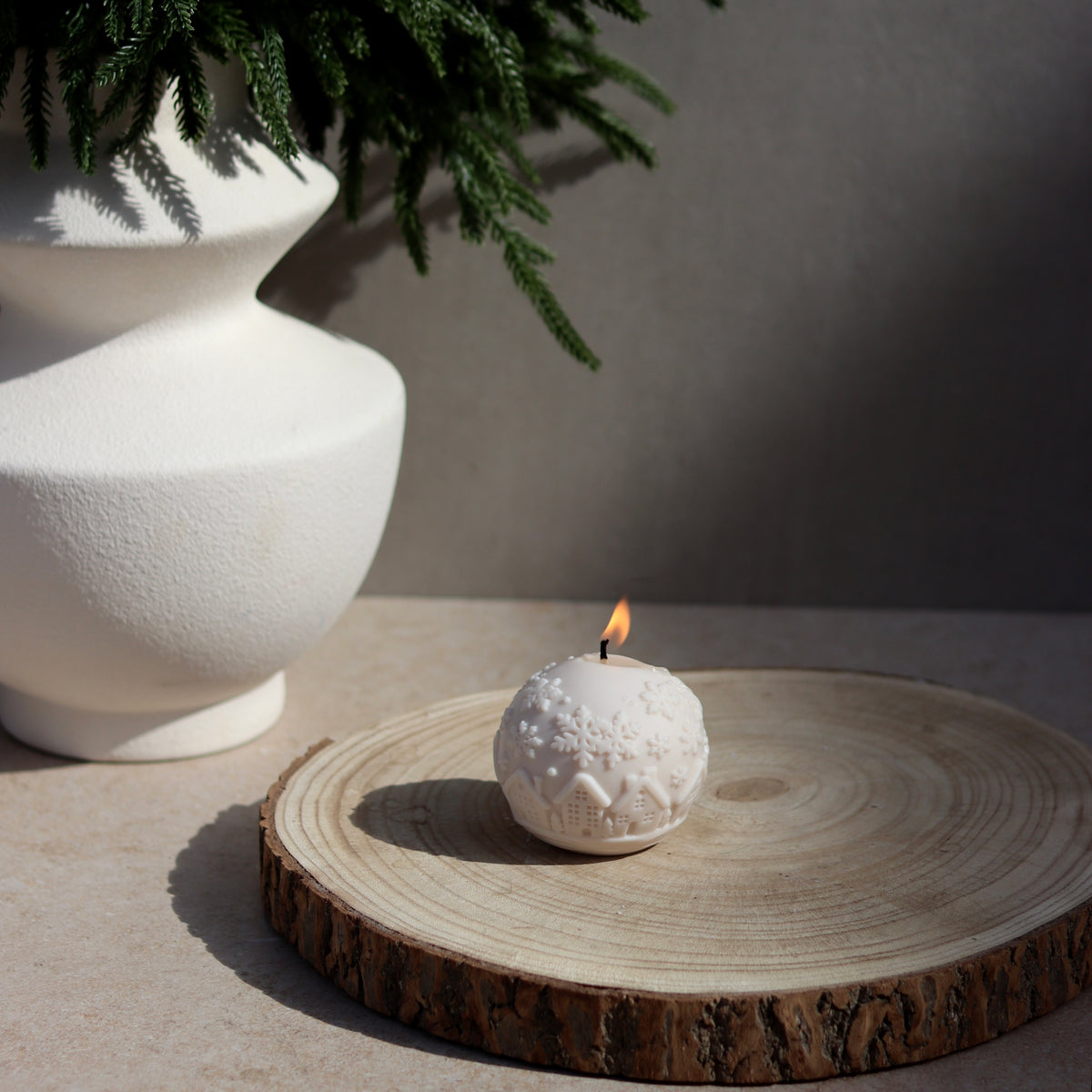 Set of 2 Christmas Bauble Candles